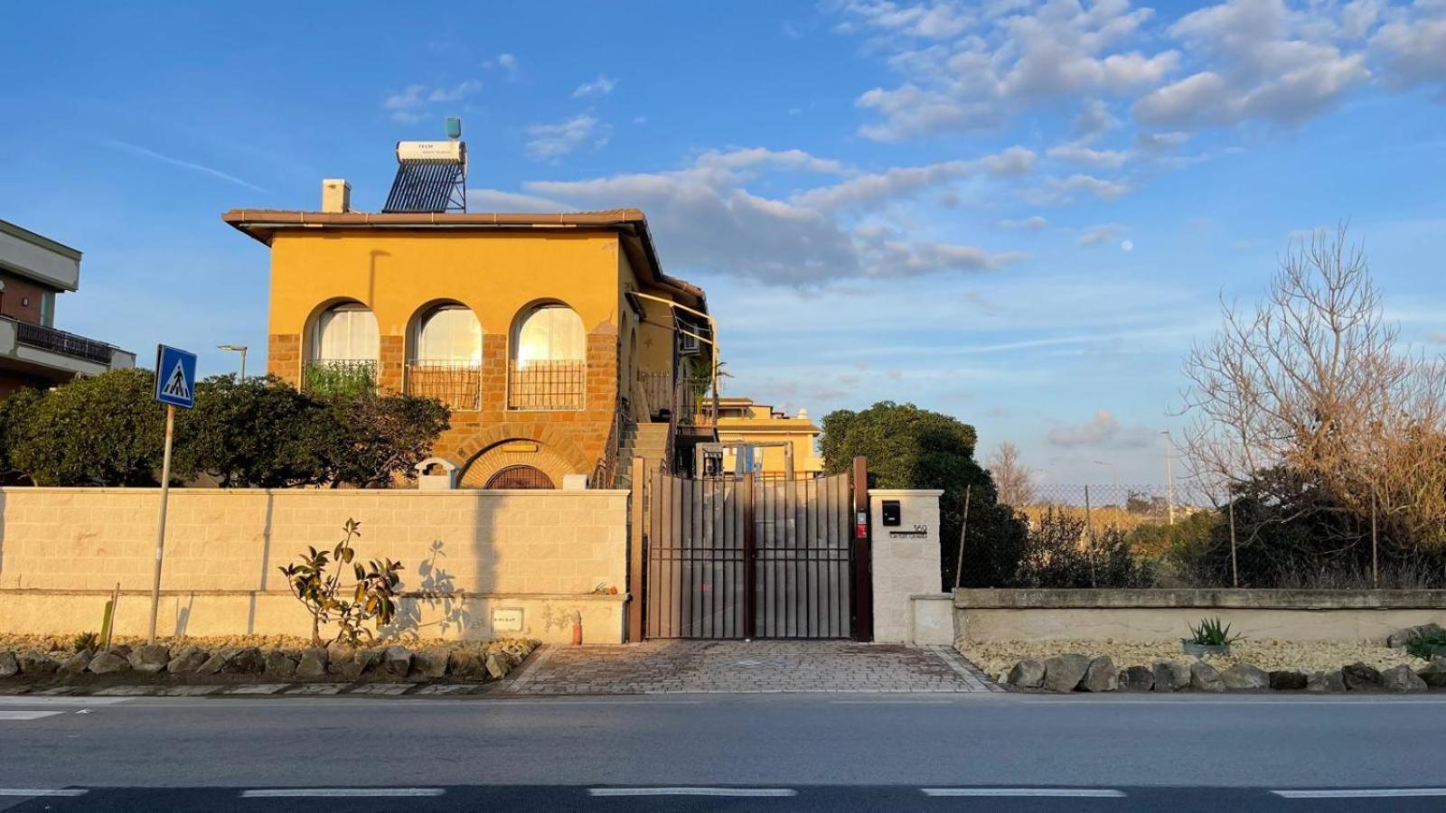 Koru House Torvaianica Villa Eksteriør bilde